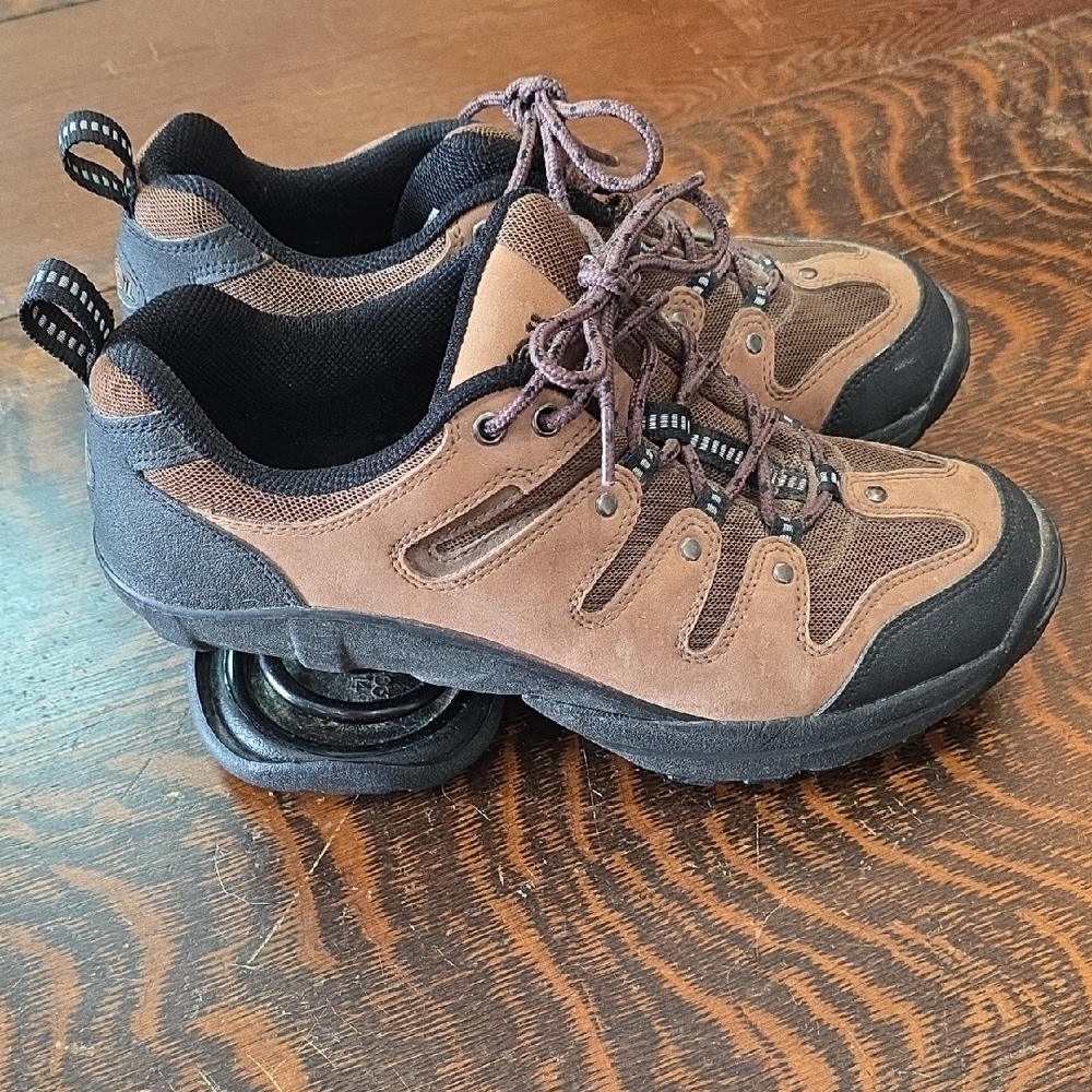 Z-CoiL‎ Mens 9 Open Spring Heel Trail Hiker Shoes Brown Suede Orthotic Comfort
